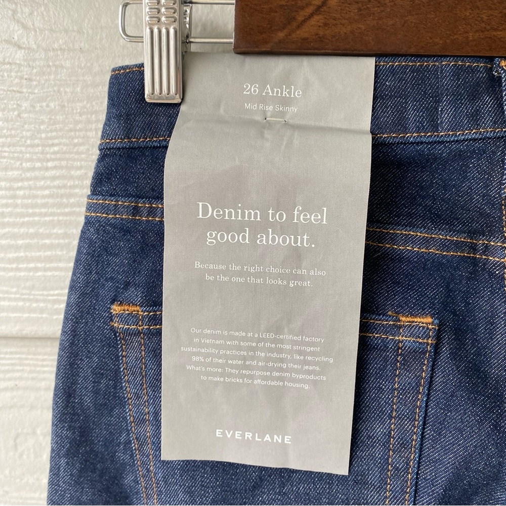 EVERLANE Midrise Dark Wash Skinny Jean - Picture 13 of 15
